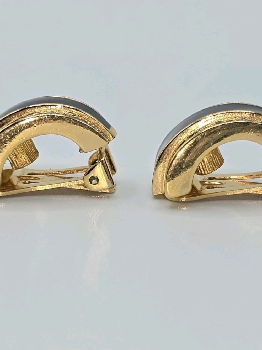 VTG Dior Gold Tone Black Enamel Rhinestone Clip Earrings Half Hoop Signed - Picture 13 of 16